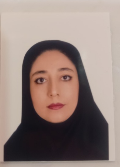 نساء کرمی مزین