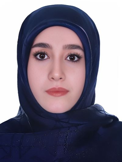 زهرا زارع