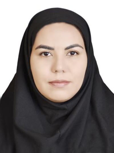 سمانه عزیزی