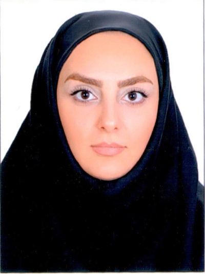زهرا صادقیان
